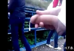 Blonde Bombe mit xxx sexfilme großen Titten duscht sinnlich