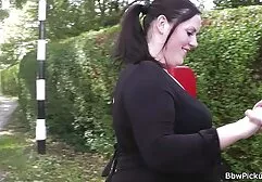 Trisha Uptown deutsche pirno Spanks & Tickles Freund für eine Schlampe!